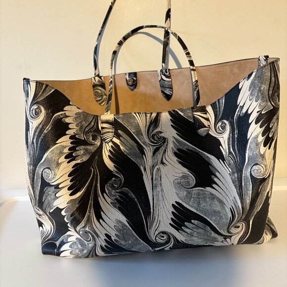 ALEXANDER MCQUEEN GENUIN LEATHER TOTE - Picture 1 of 8